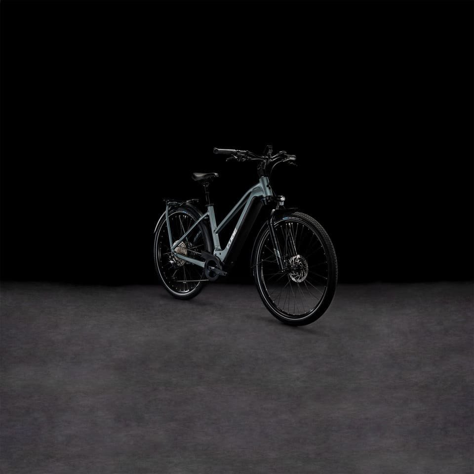 VTC Électrique Femme Cube Kathmandu Hybrid Pro 750 2024 – Image 3