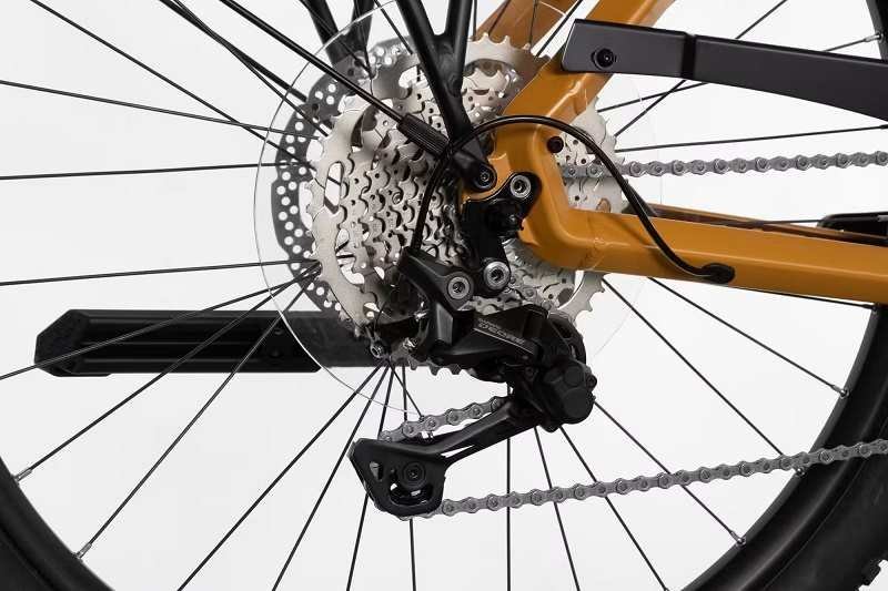 Vélo vtc électrique O2feel Vern Urban Power 8.2 Mid Shimano Deore 10V 720 Wh – Image 4